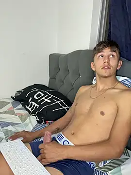 Snapshot of Mateo_savage chatting on 4, 8, 2026 Mateo savage online show from 4, 8, 2026