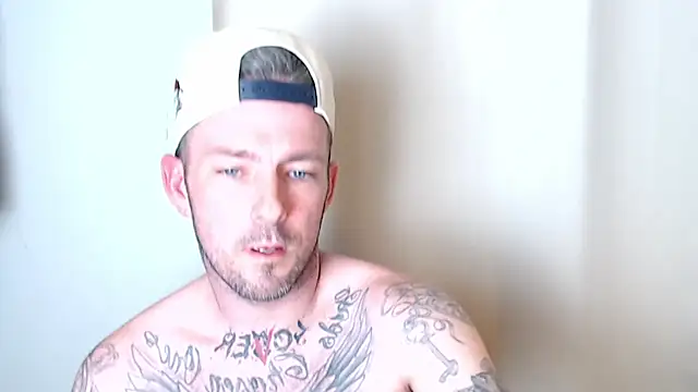 Snapshot of SkylarrGrey chatting on 23, 3, 2026 SkylarrGrey online show from 23, 3, 2026