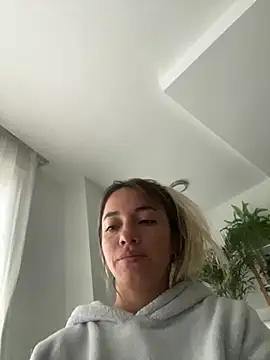 Snapshot of Sexyandtiny chatting on 20, 3, 2026 Sexyandtiny online show from 20, 3, 2026