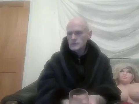 Useless Wanker online show from 28, 3, 2026