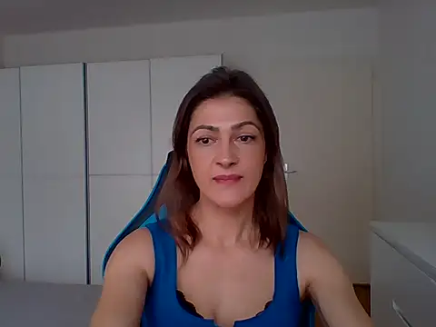 Snapshot of EVERLYY chatting on 23, 3, 2026 EVERLYY online show from 23, 3, 2026