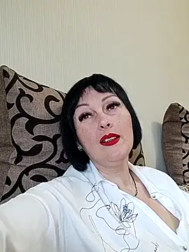 Snapshot of HelgaDennis chatting on 13, 7, 2026 HelgaDennis online show from 13, 7, 2026
