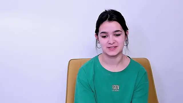 Snapshot of LuciKardos chatting on 21, 3, 2026 LuciKardos online show from 21, 3, 2026