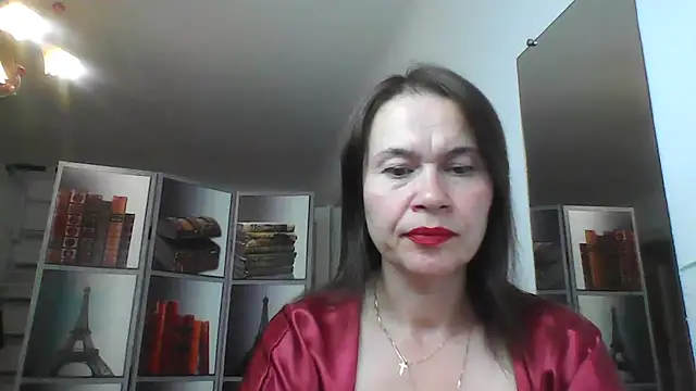 Snapshot of Selena_Moo chatting on 18, 7, 2026 Selena Moo online show from 18, 7, 2026