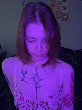 VelvetBlossom online show from 11, 5, 2026
