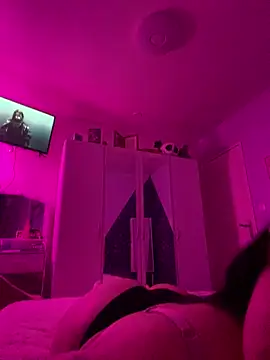 likiaaaaa online show from 2, 4, 2026