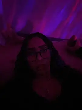 Midnightcatt online show from 21, 4, 2026