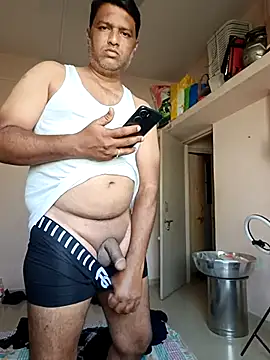 Daddyfuck 41 online show from 25, 3, 2026