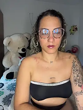 Snapshot of Melina-54 chatting on 22, 3, 2026 Melina-54 online show from 22, 3, 2026