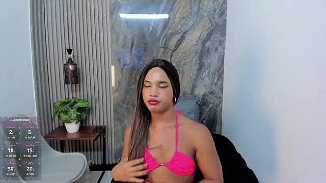 KataleyaVelvet online show from 16, 4, 2026