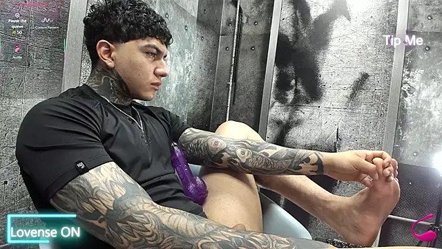 Snapshot of Gury_tattoo chatting on 30, 5, 2026 Gury tattoo online show from 30, 5, 2026
