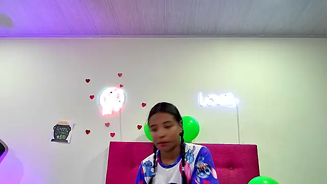 Ellie Cute7 online show from 23, 3, 2026