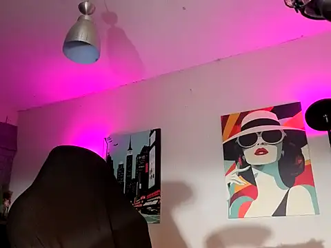 HannaJonns online show from 12, 5, 2026