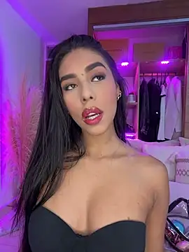 Rossie Blooms online show from 5, 5, 2026