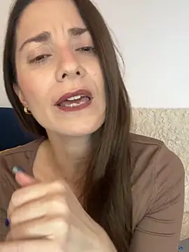 natashakinski online show from 20, 4, 2026