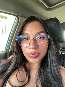 breenda01 online show from 6, 4, 2026