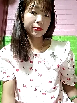AmyLinee01 online show from 25, 4, 2026