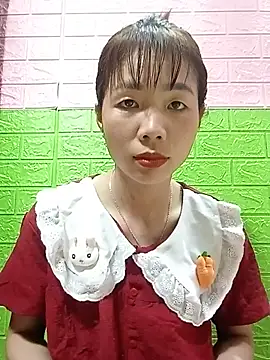 AmyLinee01 online show from 25, 6, 2026