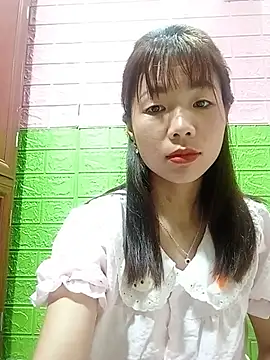 AmyLinee01 online show from 27, 6, 2026