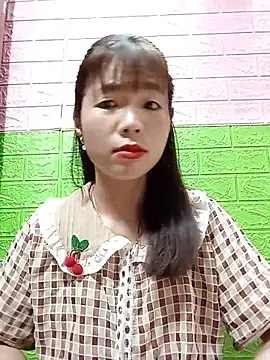 AmyLinee01 online show from 29, 6, 2026