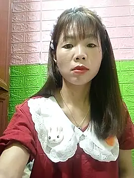 AmyLinee01 online show from 4, 7, 2026
