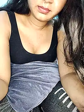 babygirl6263 online show from 23, 3, 2026