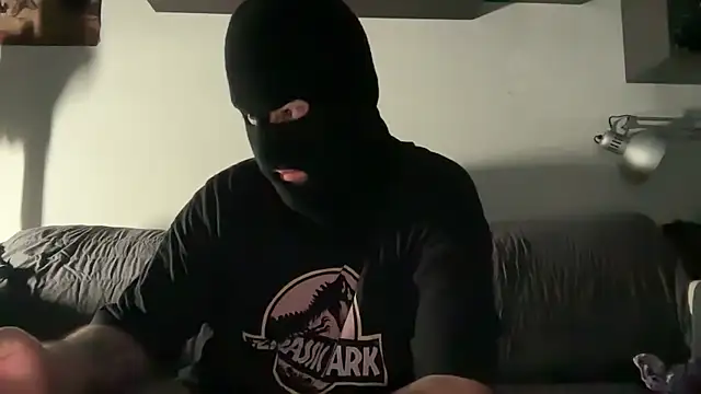 SilentScreamsVan- online show from 7, 5, 2026