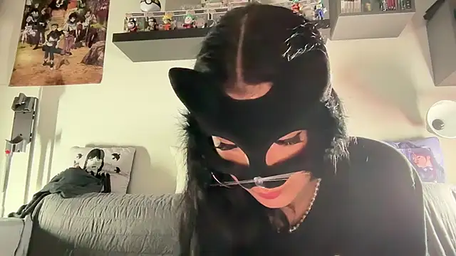 SilentScreamsVan- online show from 15, 5, 2026