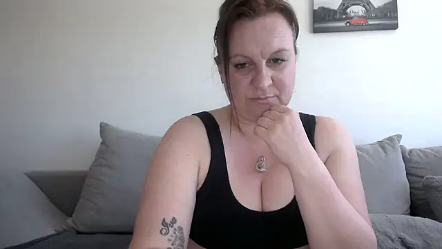 HotPussy785 online show from 1, 5, 2026