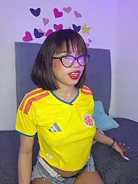 Lucy Em online show from 27, 6, 2026