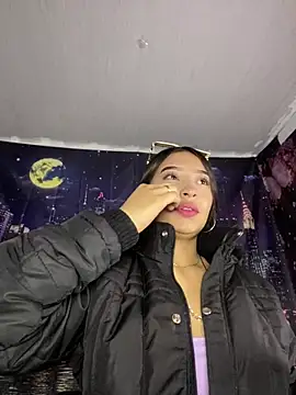 Itze Mua online show from 27, 3, 2026
