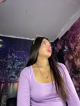 Itze Mua online show from 27, 3, 2026