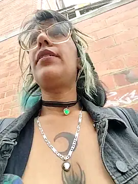 Abby 1-0 online show from 14, 4, 2026