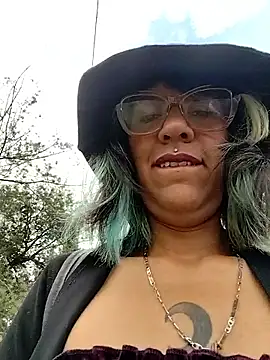 Abby 1-0 online show from 25, 4, 2026