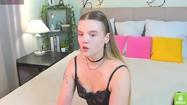 Emma peach online show from 8, 8, 2026