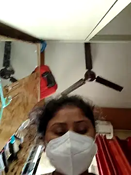 Snapshot of Tridha_2 chatting on 6, 4, 2026 Tridha 2 online show from 6, 4, 2026