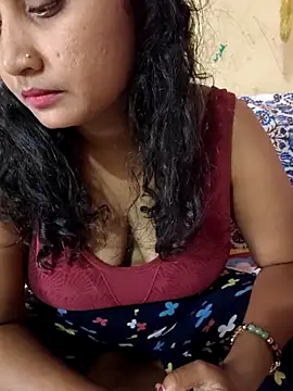 Snapshot of Tridha_2 chatting on 11, 4, 2026 Tridha 2 online show from 11, 4, 2026