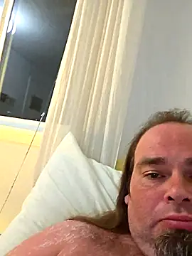 Snapshot of RickErtler chatting on 11, 4, 2026 RickErtler online show from 11, 4, 2026