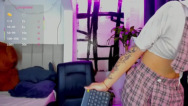 Lilith moonx online show from 30, 7, 2026