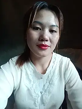Snapshot of meg_06 chatting on 13, 5, 2026 meg 06 online show from 13, 5, 2026