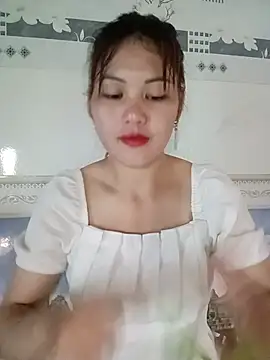 Snapshot of meg_06 chatting on 24, 5, 2026 meg 06 online show from 24, 5, 2026