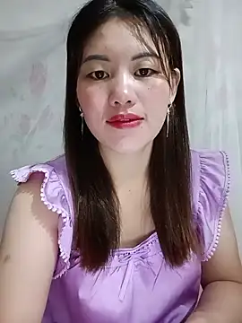 Snapshot of meg_06 chatting on 4, 8, 2026 meg 06 online show from 4, 8, 2026