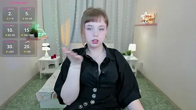 LeonaHicks online show from 24, 3, 2026