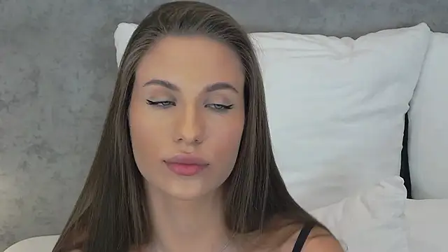 Lana Drake online show from 20, 4, 2026