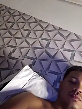 Arthur Ferraz online show from 25, 3, 2026