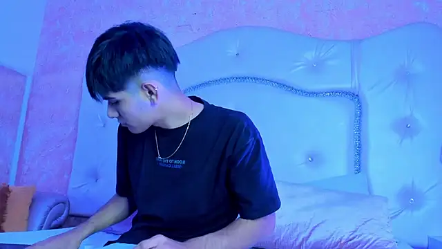 TylerCruz   online show from 1, 4, 2026