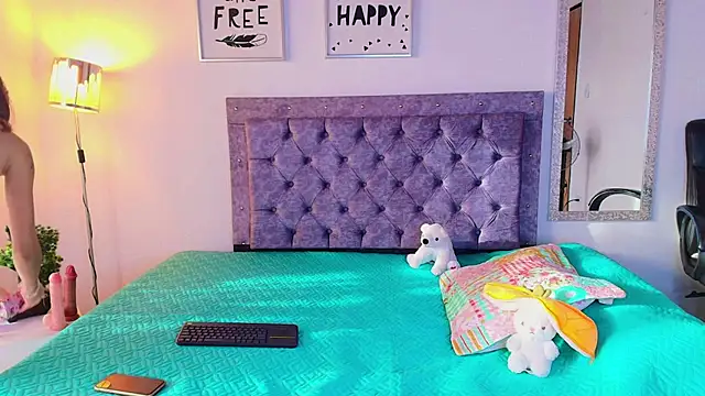 Snapshot of Daphne_Rosse chatting on 29, 6, 2026 Daphne Rosse online show from 29, 6, 2026