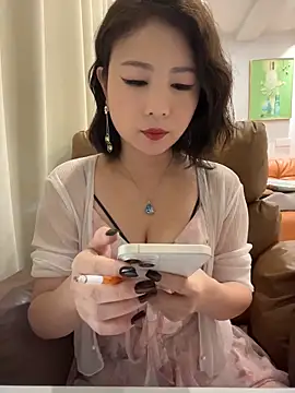 Lola666999 online show from 4, 6, 2026