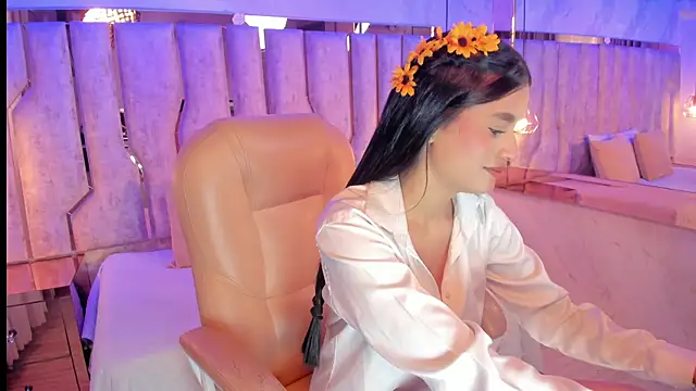 celestte sm online show from 18, 4, 2026