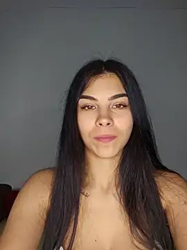 Crissdesire online show from 23, 4, 2026